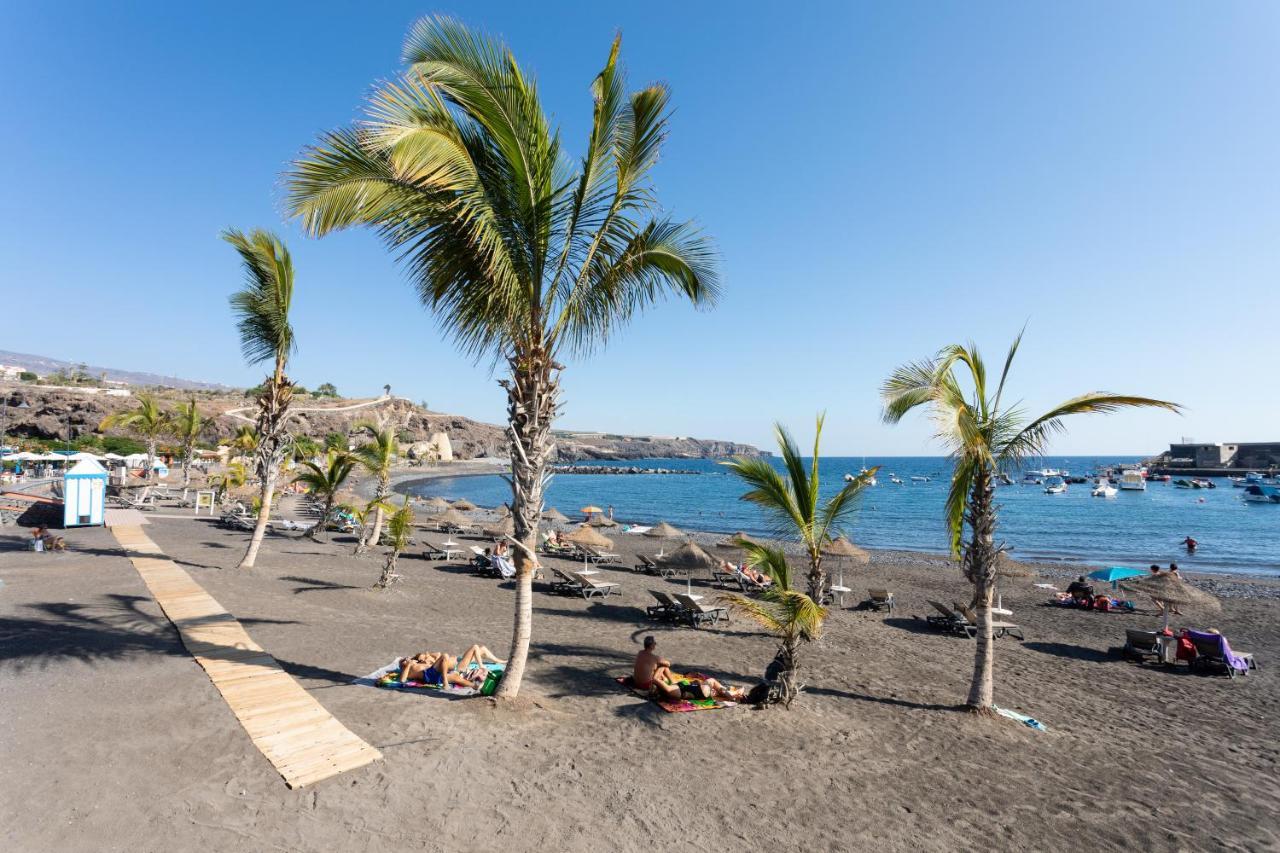 157 San Juan Chill And Sun By Sunkeyrents Apartment Playa de San Juan  Bagian luar foto