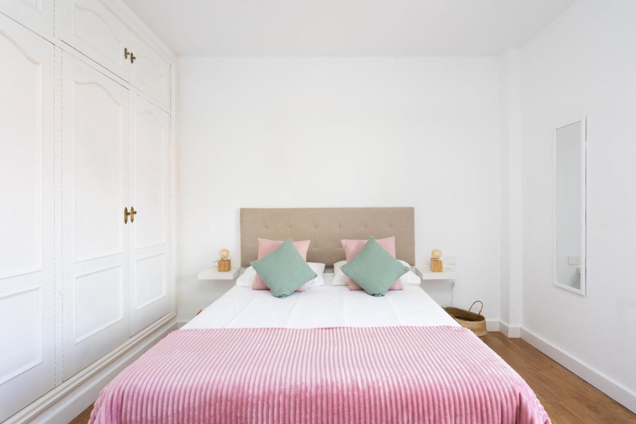 157 San Juan Chill And Sun By Sunkeyrents Apartment Playa de San Juan  Bagian luar foto