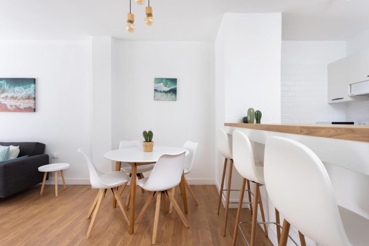 157 San Juan Chill And Sun By Sunkeyrents Apartment Playa de San Juan  Bagian luar foto